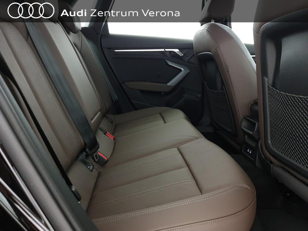 Sportback 40TFSIe 204CV S tronic Business Advanced