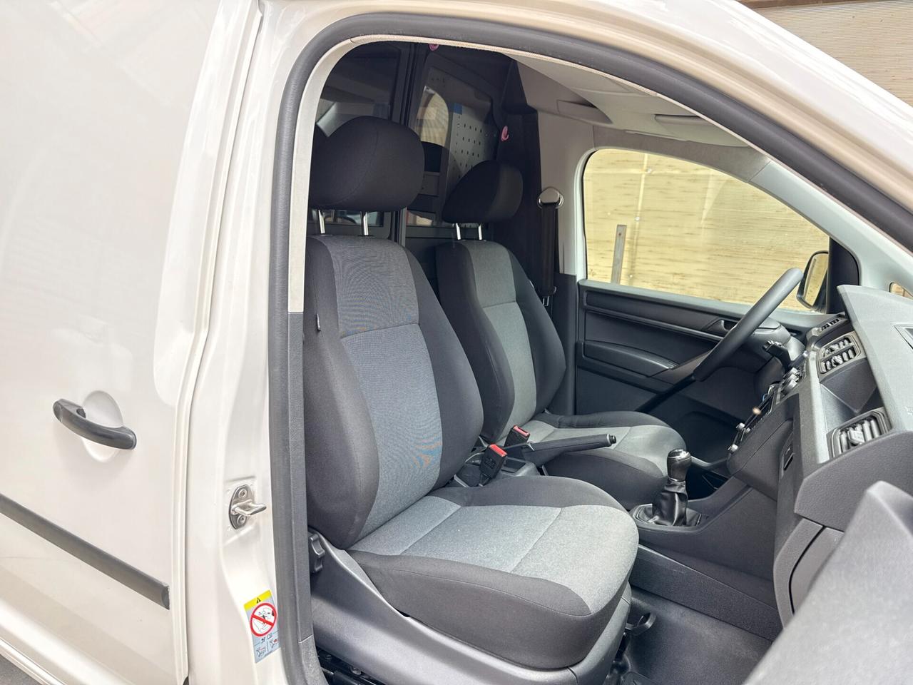Volkswagen Caddy 2.0 TDI 122CV 4MOTION ALLESTITO