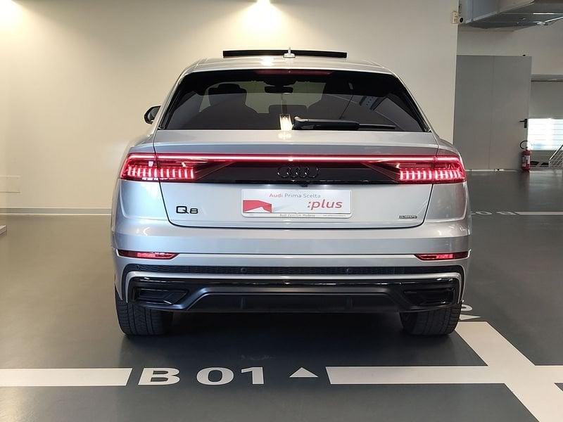 Audi Q8 Q8 55 TFSI e quattro tiptronic Sport
