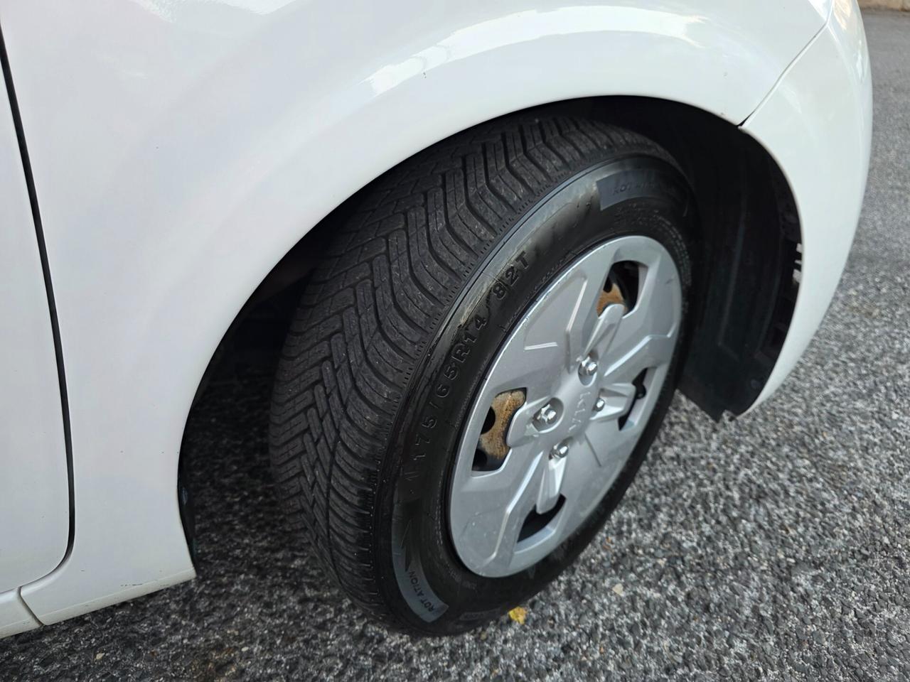 Kia Picanto 1.0 12V GPL 5 porte Urban Uniproprietario