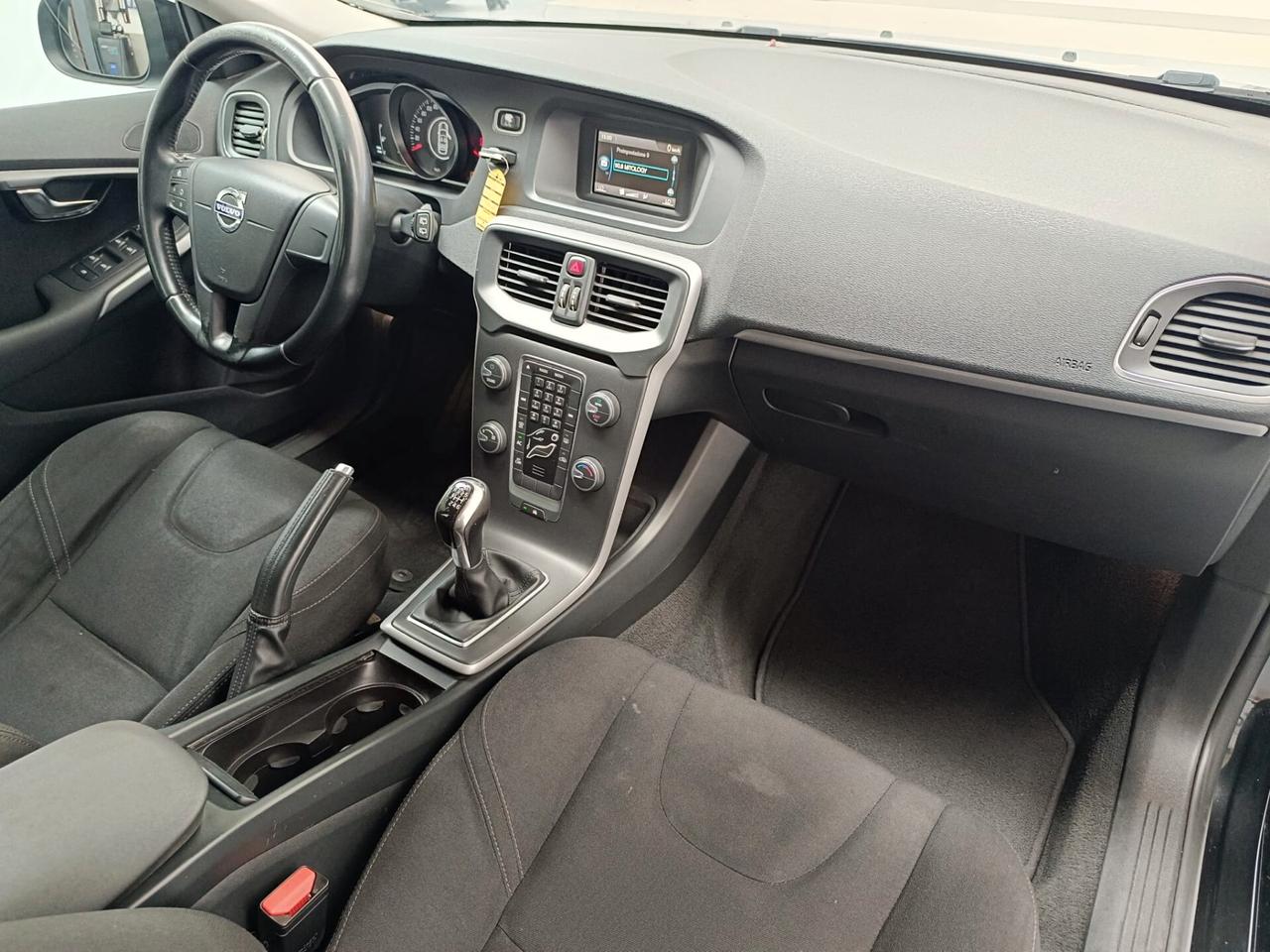 Volvo V40 D2 1.6 Momentum