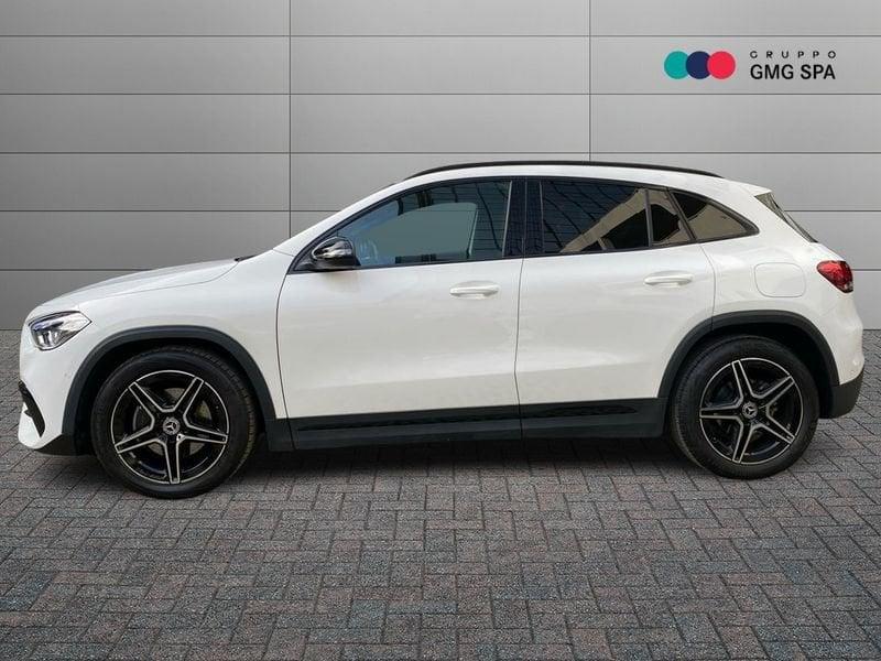 Mercedes-Benz GLA 200 d Premium auto