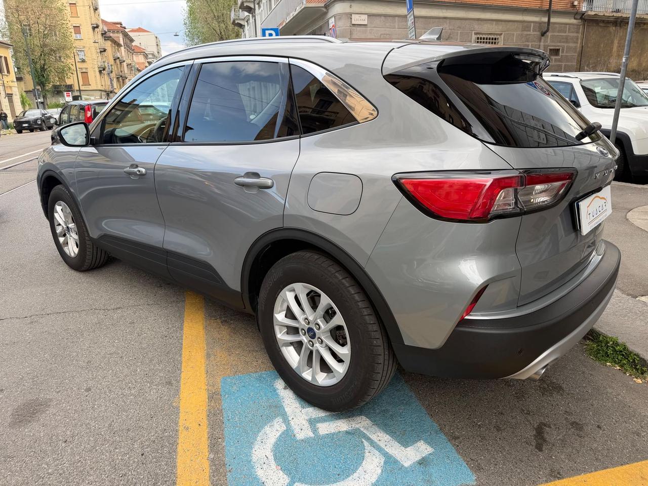 Ford Kuga 2.0 EcoBlue Titanium #10557