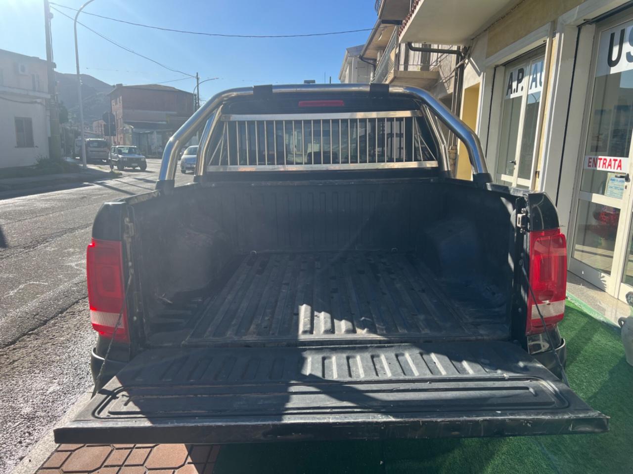 Volkswagen Amarok 3.0 V6 TDI 4MOTION BMT permanente aut. DC Highline