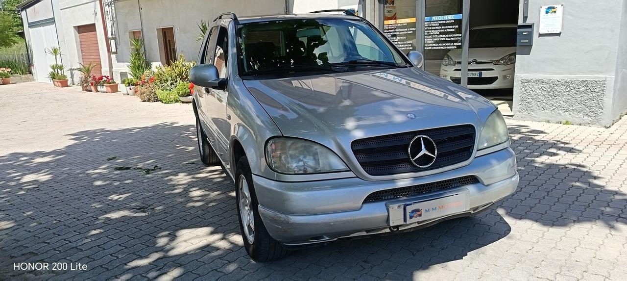 Mercedes classe Ml 320 automatico con gancio t.