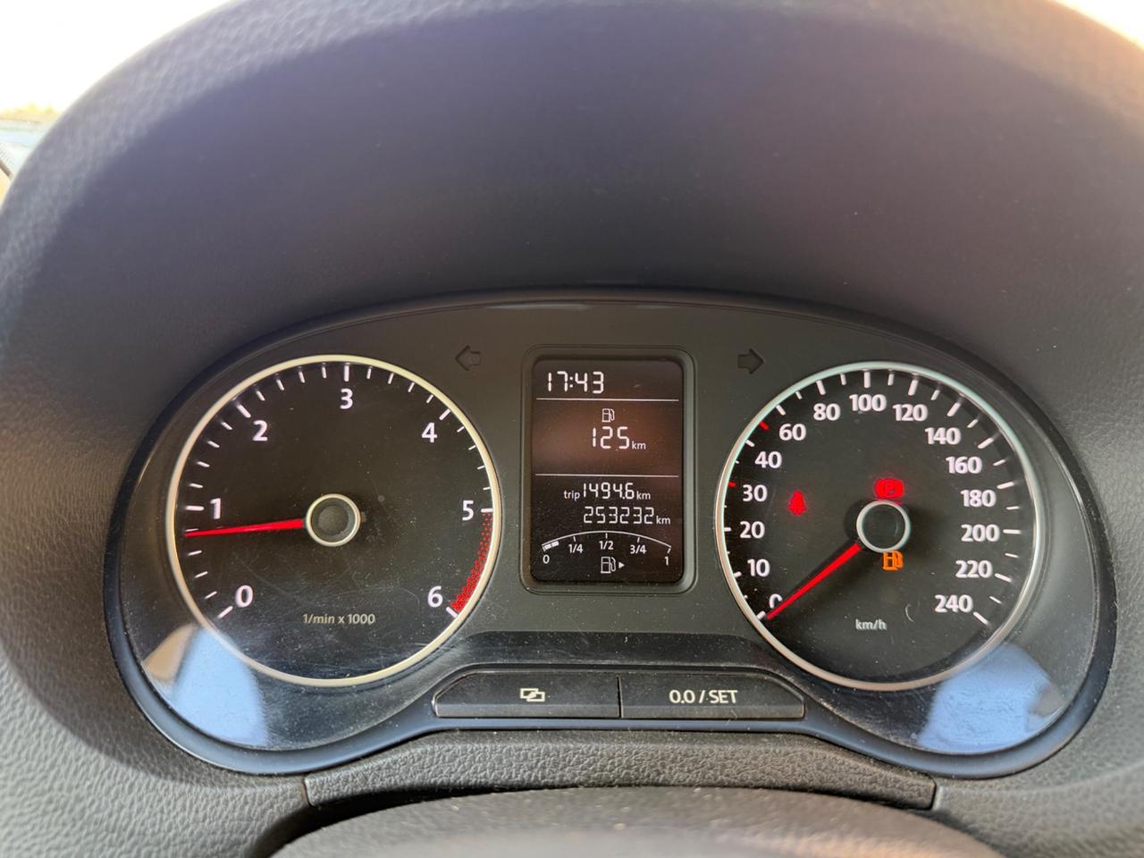 Volkswagen Polo 1.6 diesel Highline 2013