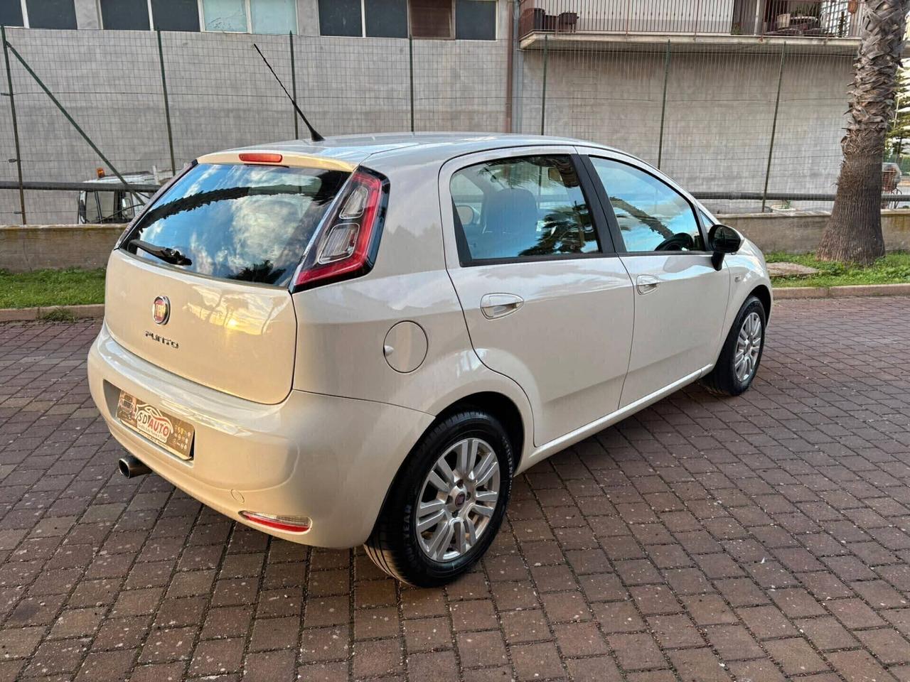 Fiat Punto 1.3 MJT II 75 CV 5 porte Lounge--