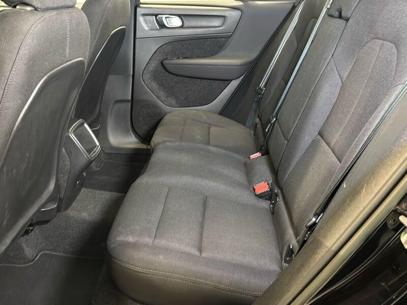 Volvo XC40 T2 automatico Essential