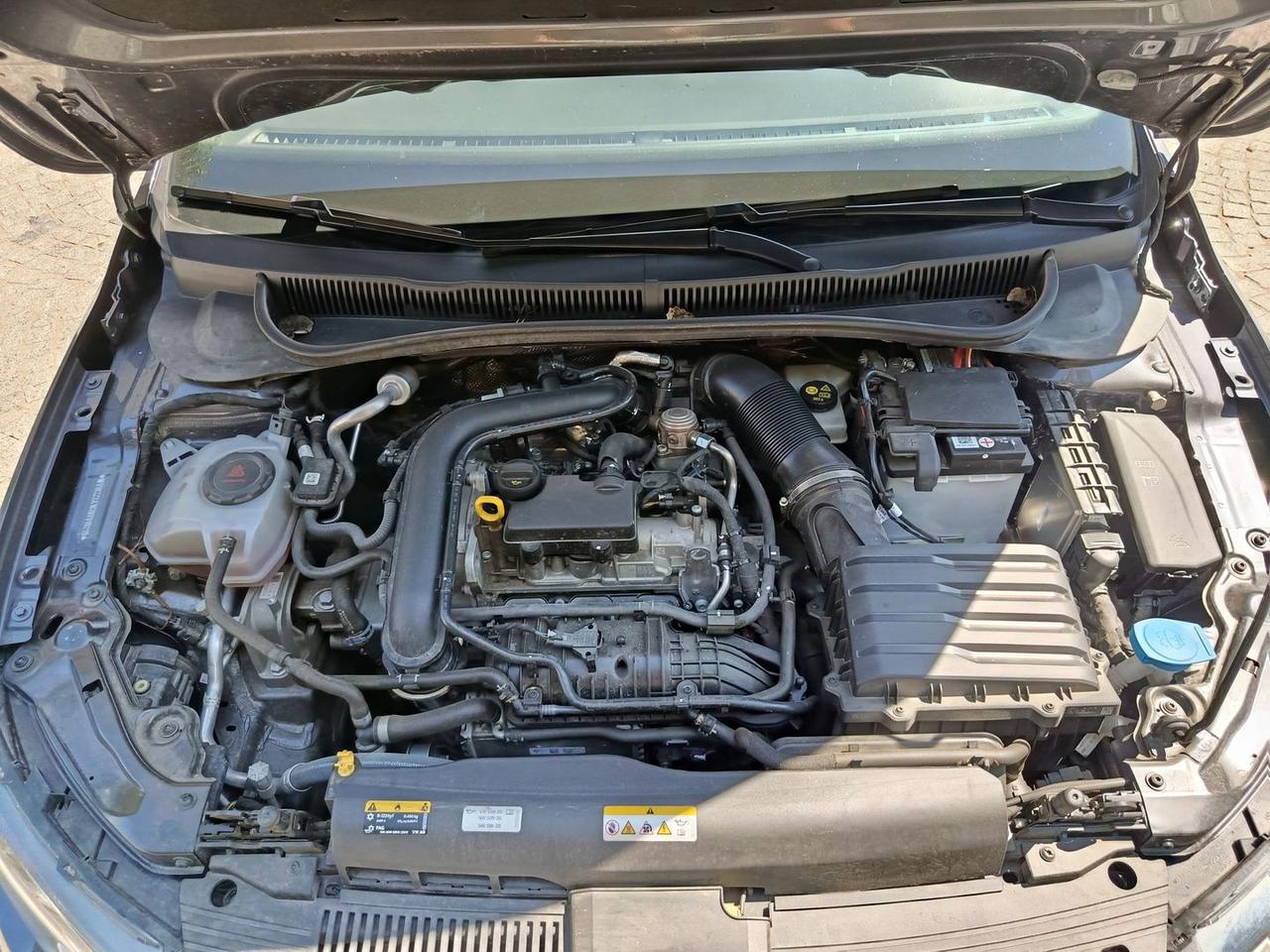 Volkswagen Polo R Line 1.0 TSI #11860