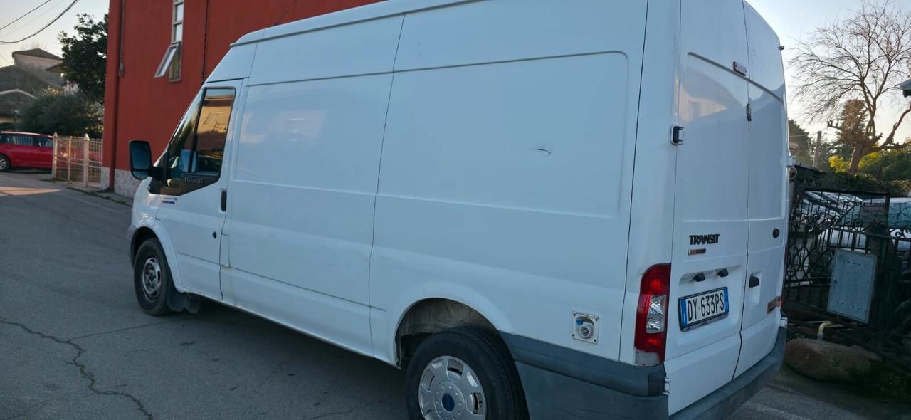 Ford Transit 2.2 diesel tetto alto