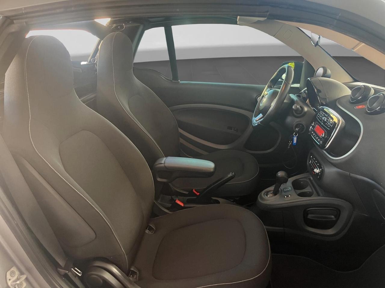 Smart ForTwo Cabrio 1.0 71cv AUT. Prime NEOPATENTATI