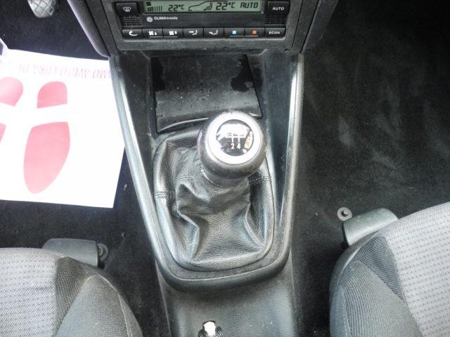 VOLKSWAGEN Golf 1.6 16v 105cv 5p. Comfortline - OK NEOPATENTATI