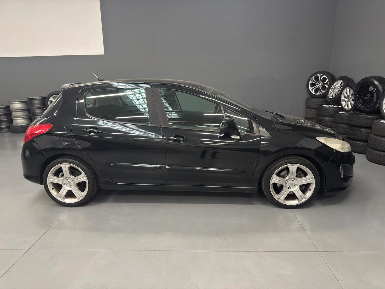 Peugeot 308 1.6 THP 175CV 5p. GT