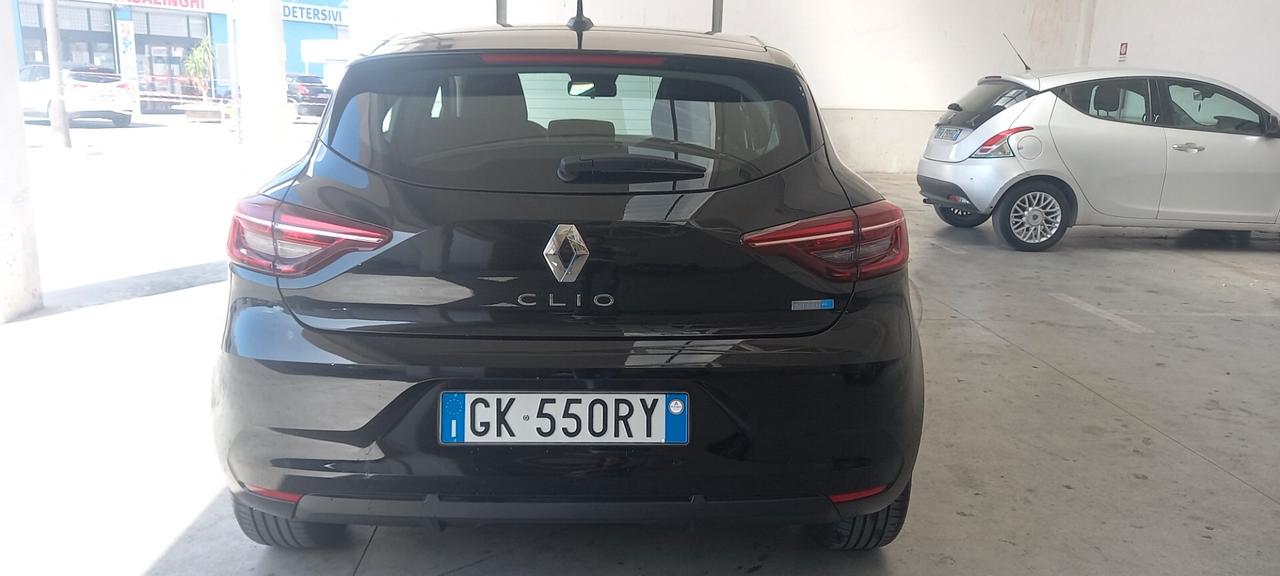 Renault Clio Full Hybrid E-Tech 140 CV 5 porte