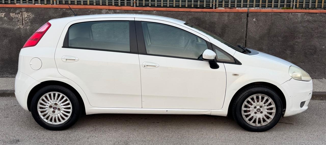 Fiat Grande Punto 1.3 multijet GANCIO TRAINO
