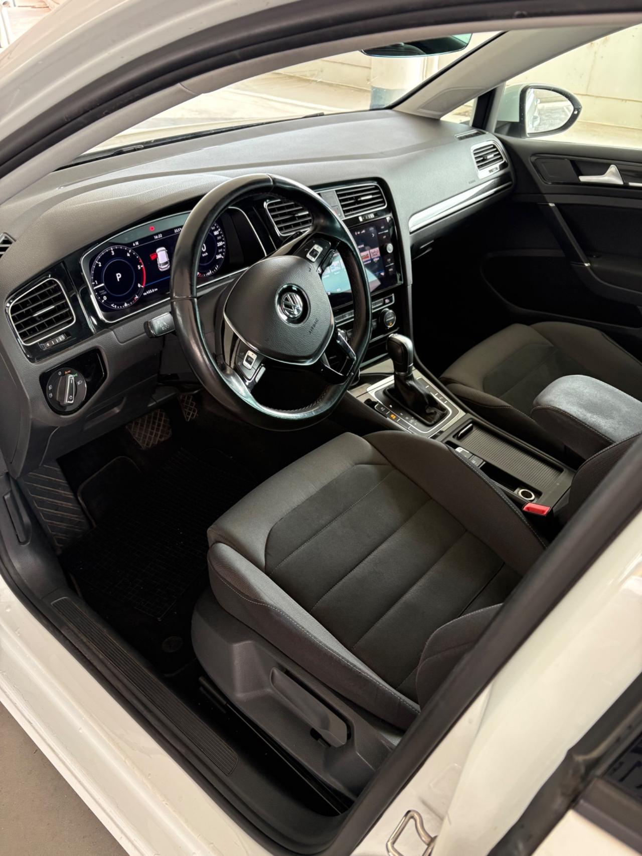 Volkswagen Golf 1.6 TDI 115 CV DSG 5p. Sport BlueMotion Technology