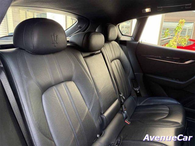 MASERATI Levante Gransport (reale)TELECAMERA CERCHI 20' IVA ESPOSTA