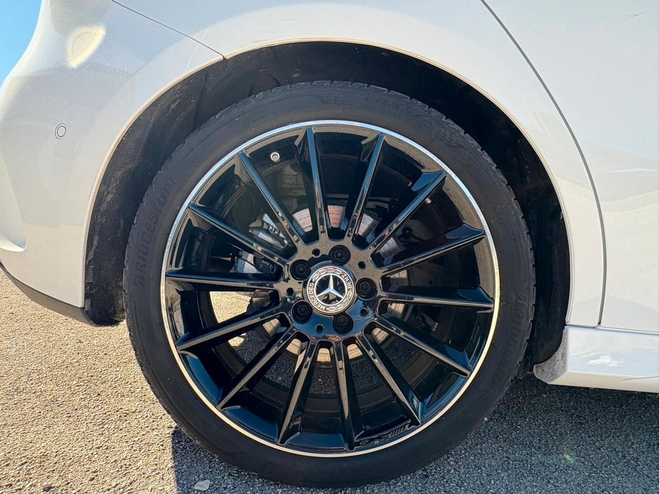 Mercedes-benz A 200 d AMG LINE