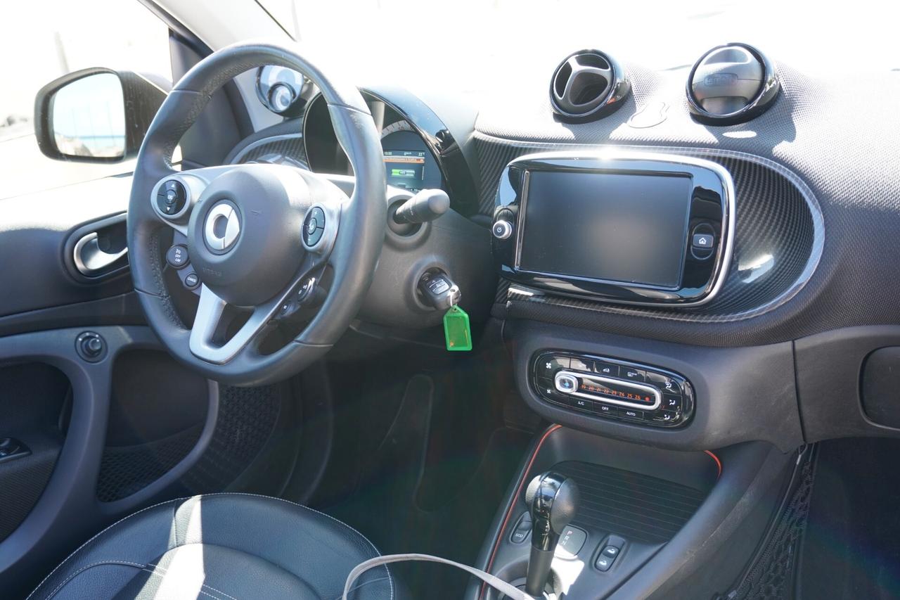 Smart ForTwo EQ cabrio Passion BRABUS 2021