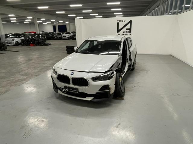 BMW X2 XDRIVE25E BUSINESS-X