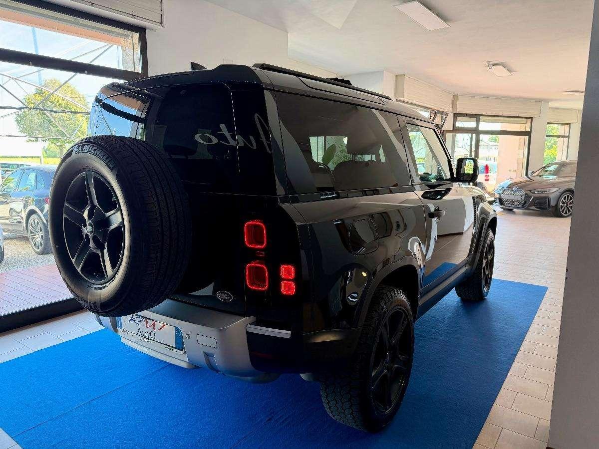 Land Rover Defender 90 3.0D I6 200 CV X-Dynamic SE