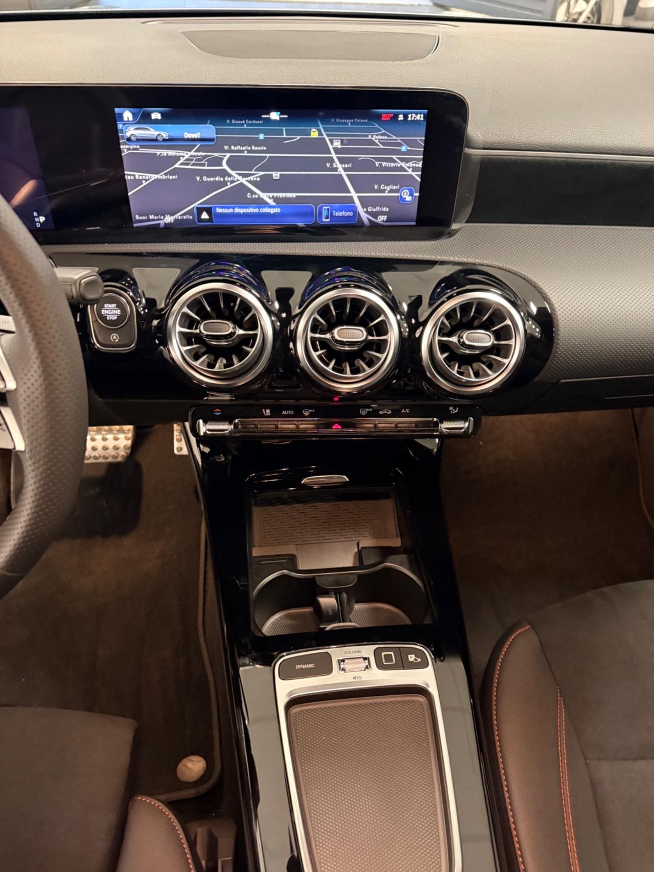 Mercedes-benz A 180 d Automatic AMG Line Advanced Plus