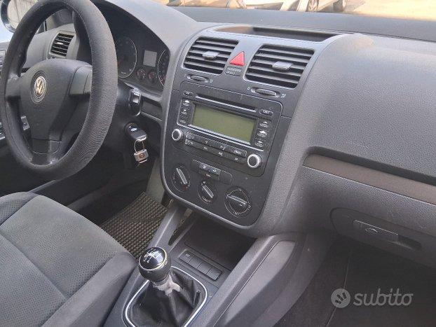 VOLKSWAGEN GOLF 5 BENZINA 1.6
