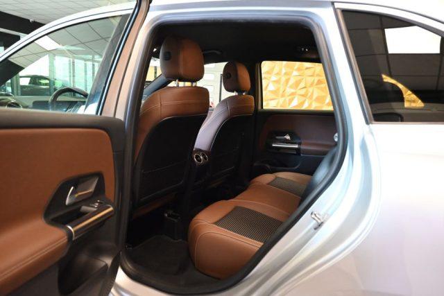 MERCEDES-BENZ B 180 NUOVA d AUTOMATICA SPORT PLUS NAVI CAM 17"LED TEL!