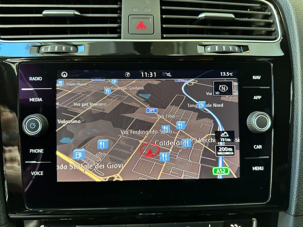 Volkswagen Golf GTI Performance 2.0 245 CV TSI DSG - 18"- Navi - ACC