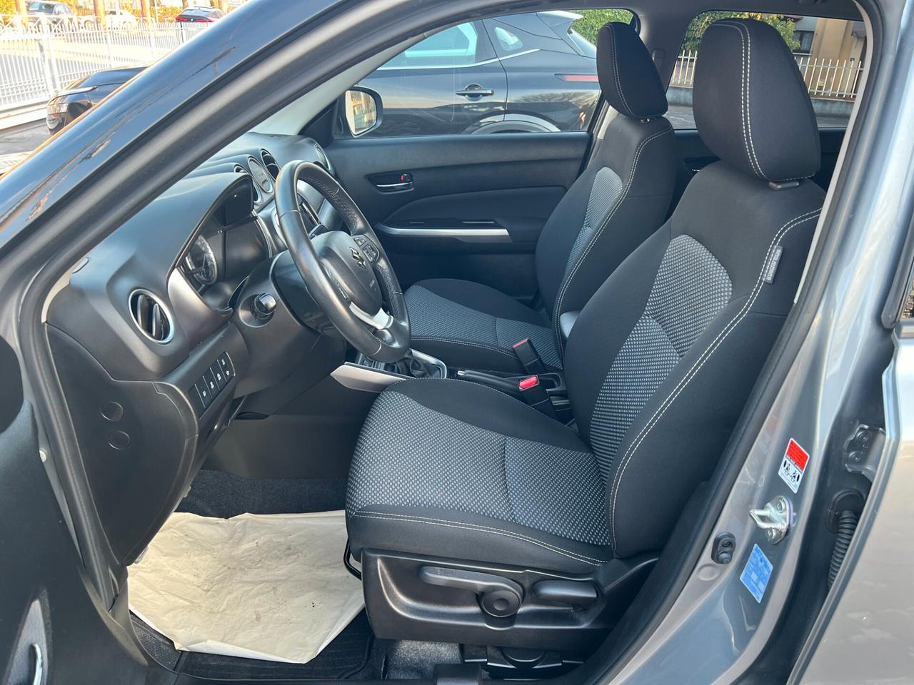 Suzuki Vitara 1.4 Hybrid Cool