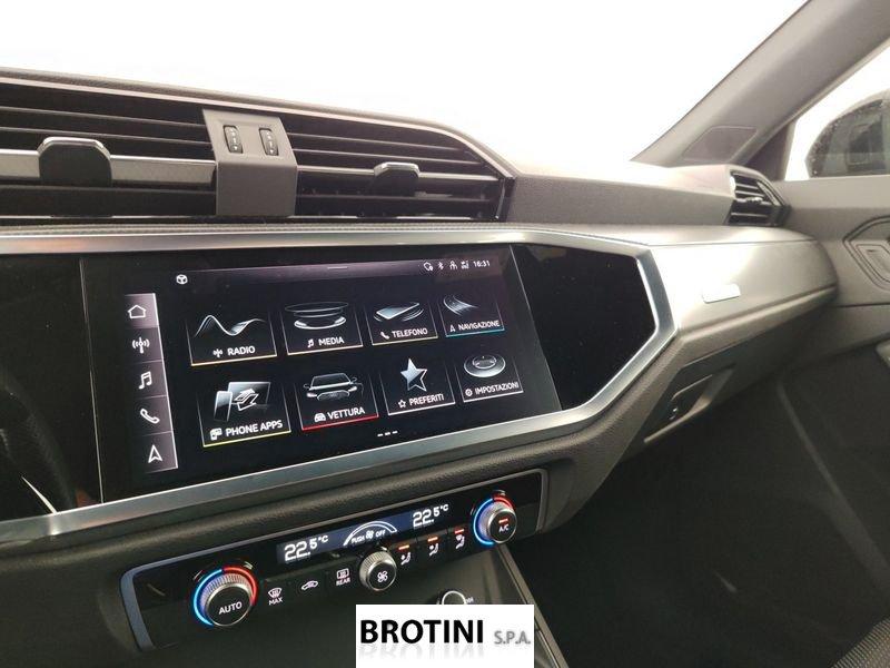 Audi Q3 Sportback 45 TFSI e S tronic Identity Black