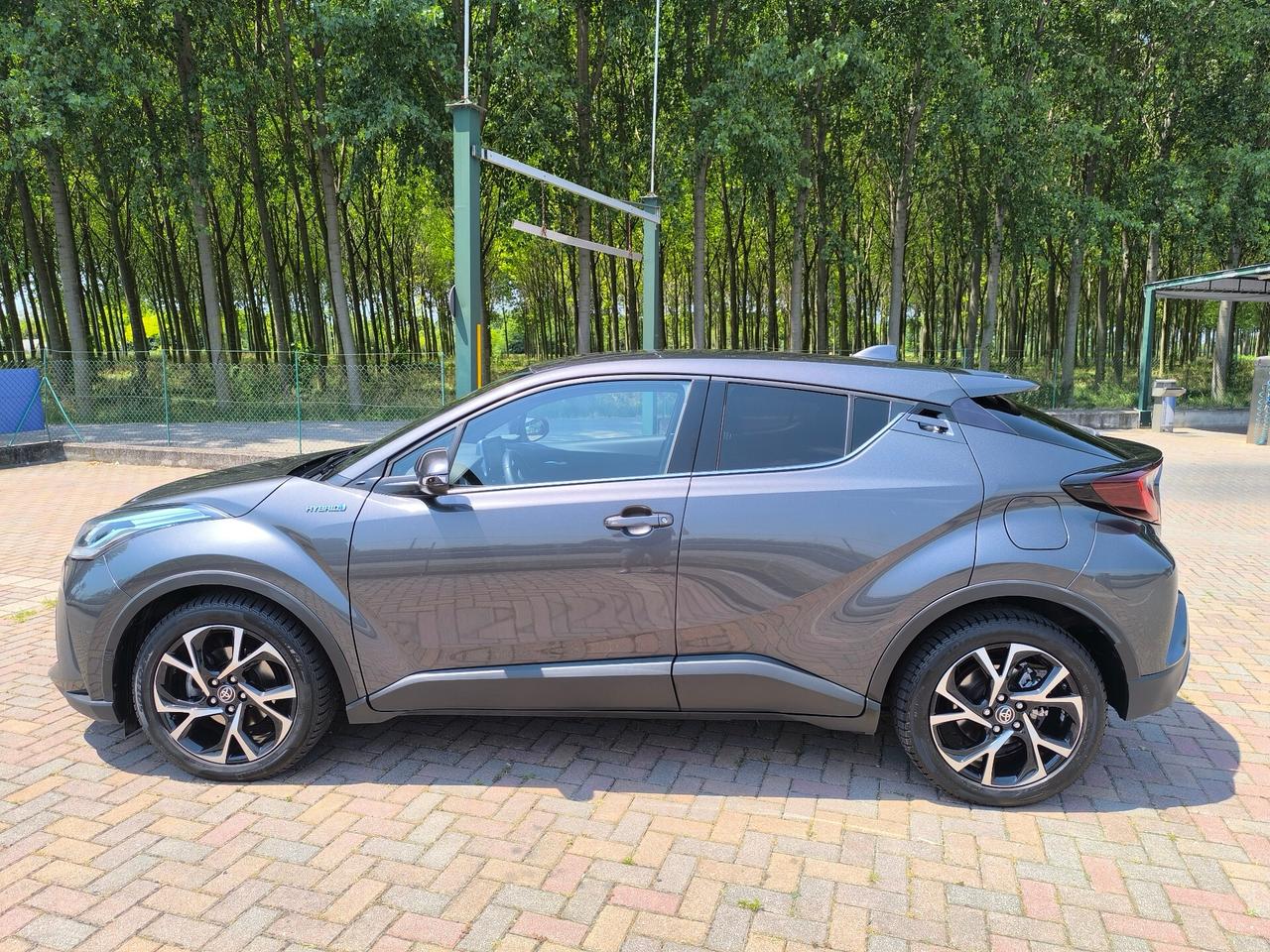 Toyota C-HR 2.0 Hybrid E-CVT Morebusiness