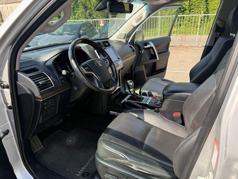 Toyota Land Cruiser 2.8 D4-D Executive A/T