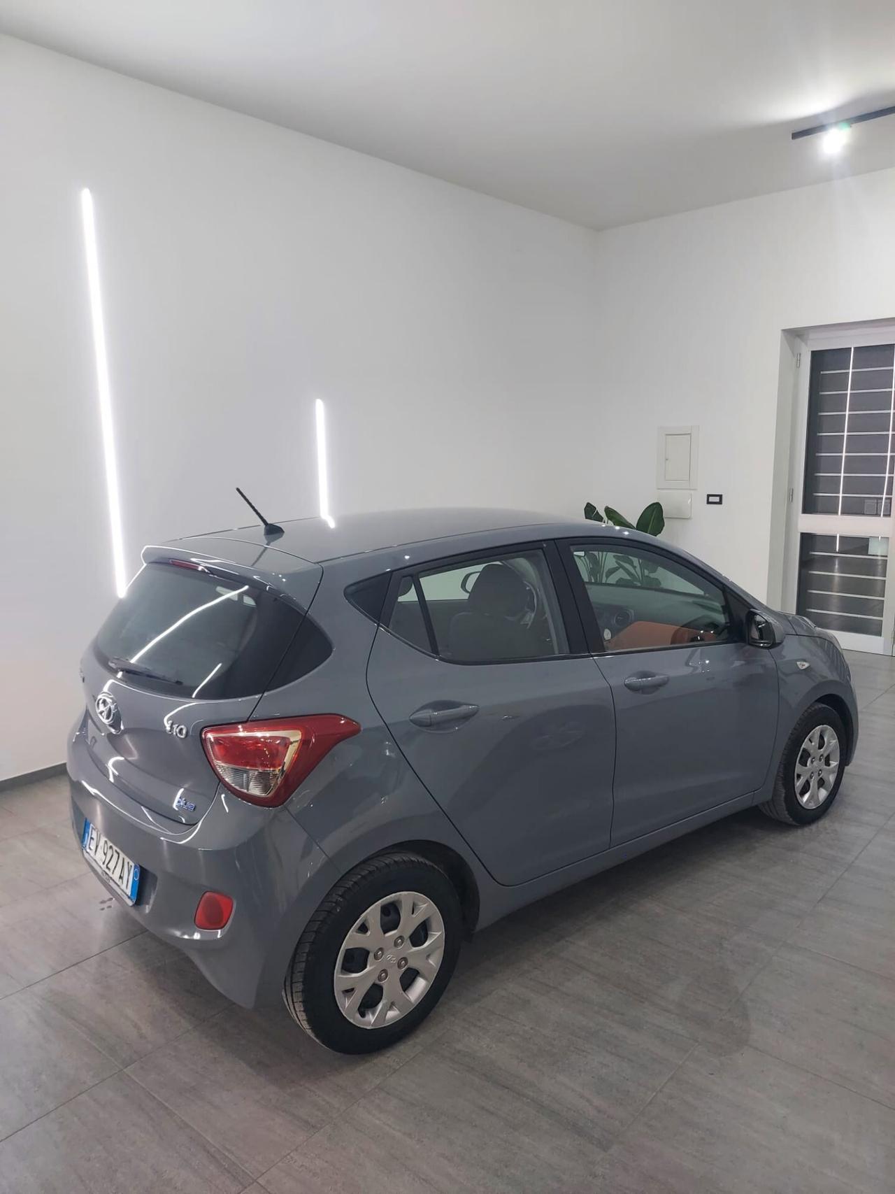 Hyundai i10 1.0 LPGI Econext Sound Edition