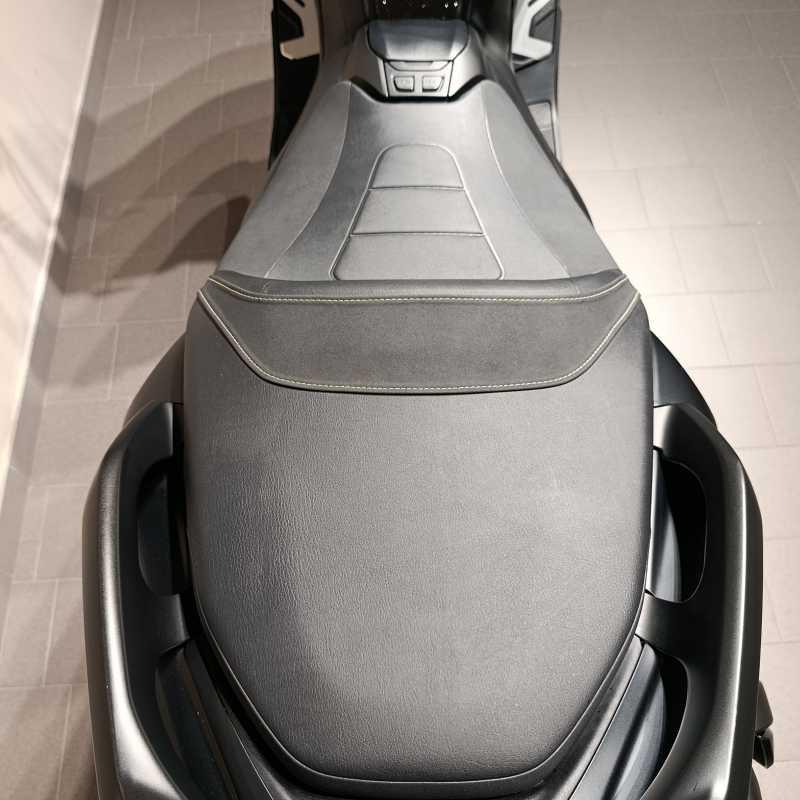 Yamaha T-Max 560 - 2021