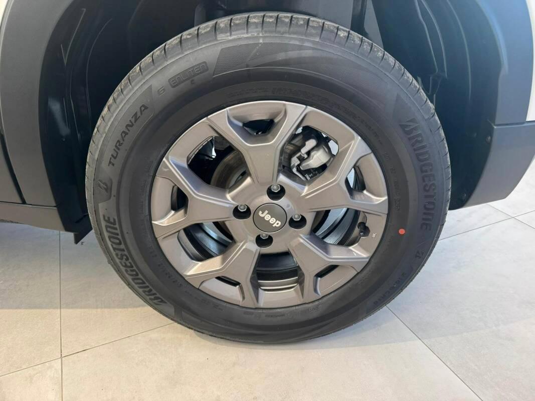 Jeep Avenger 1.2 t. e-hybr.mhev Longitude fwd 110cv edct6