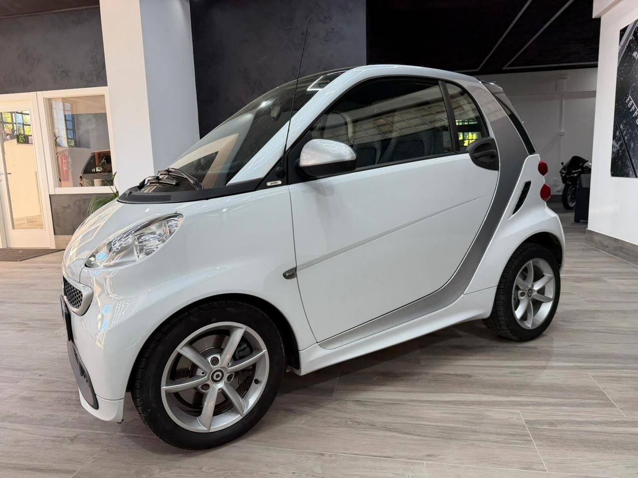 Smart ForTwo 1000 52 kW coupé passion