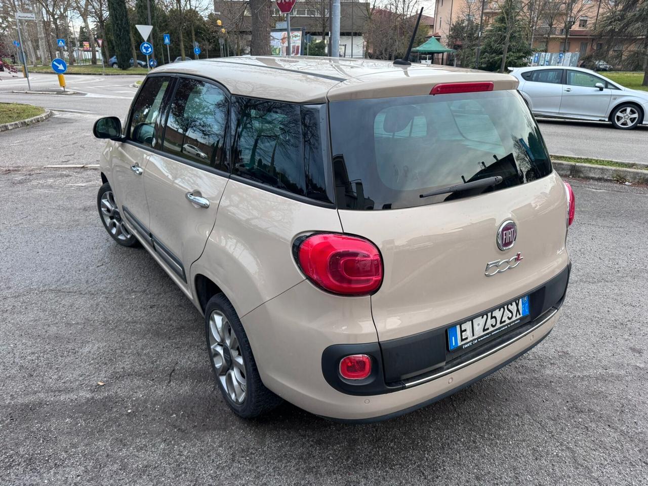Fiat 500L 0.9 TwinAir Turbo Natural Power Lounge
