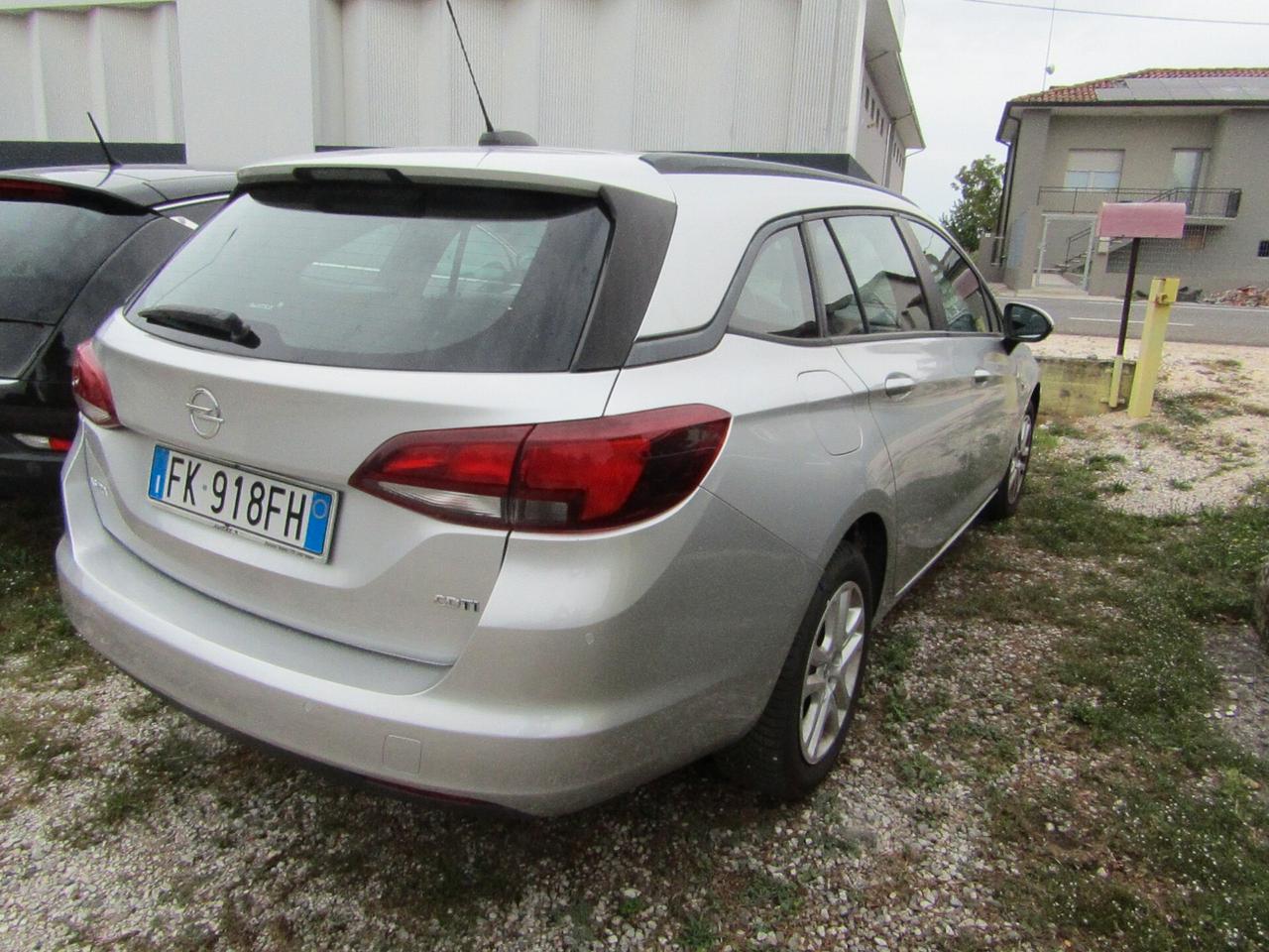 Opel Astra 1.6 CDTi 110CV Start&Stop Sports Tourer Business