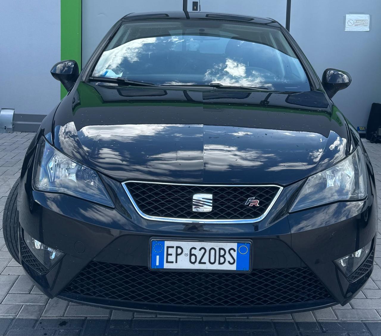 Seat Ibiza FR 1.6 TDI 105 CV ADATTA A NEOPATENTATI