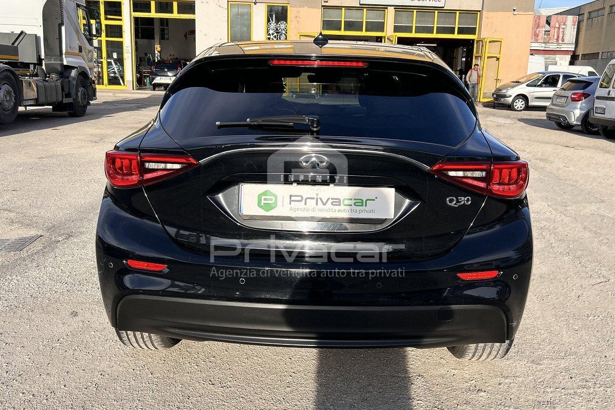 INFINITI Q30 1.5 diesel Business
