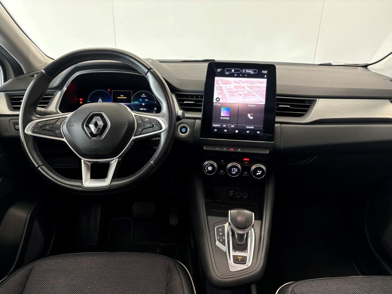 RENAULT Captur II 2019 - Captur 1.6 E-Tech phev Initiale Paris 160cv auto