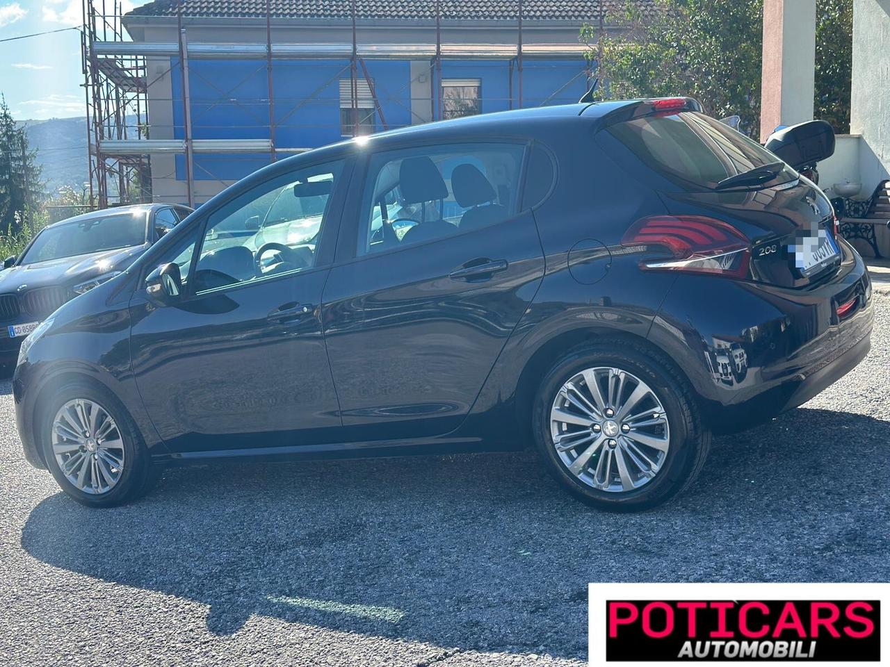 Peugeot 208 PureTech 82 3p. GPL