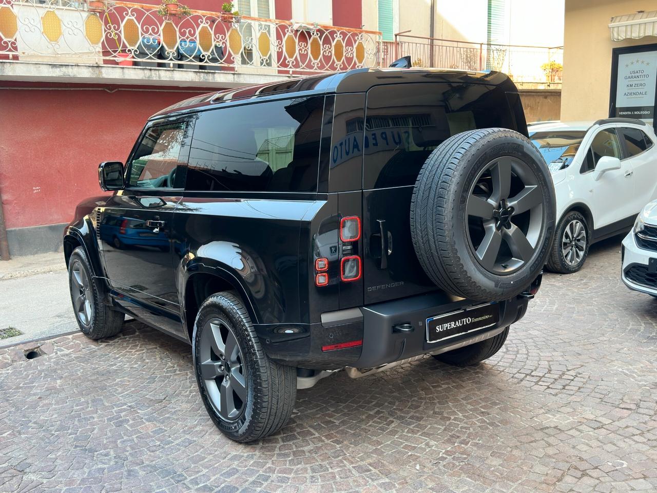 Land Rover Defender 90 3.0D I6 200 CV AWD Auto X-Dynamic SE