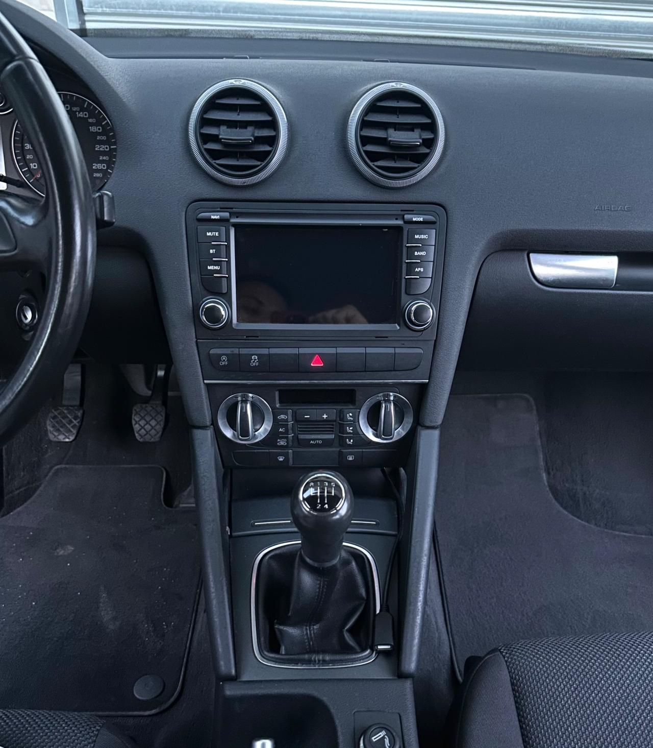 Audi A3 SPB 1.6 TDI 105cv CR Attraction