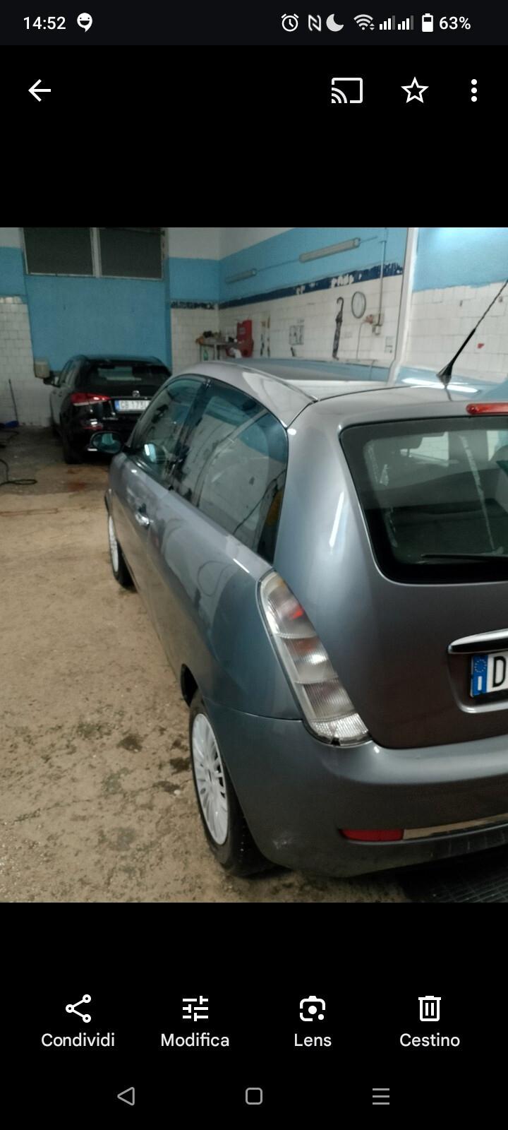 Lancia Ypsilon 1.3 MJT 90 CV Platino