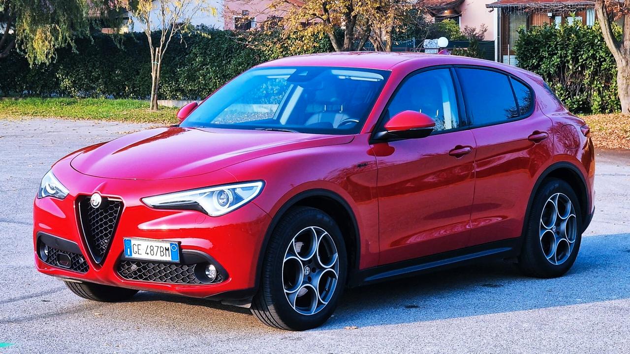 Alfa Romeo Stelvio 2.2 Turbodiesel 190 CV AT8 Q4 Sprint