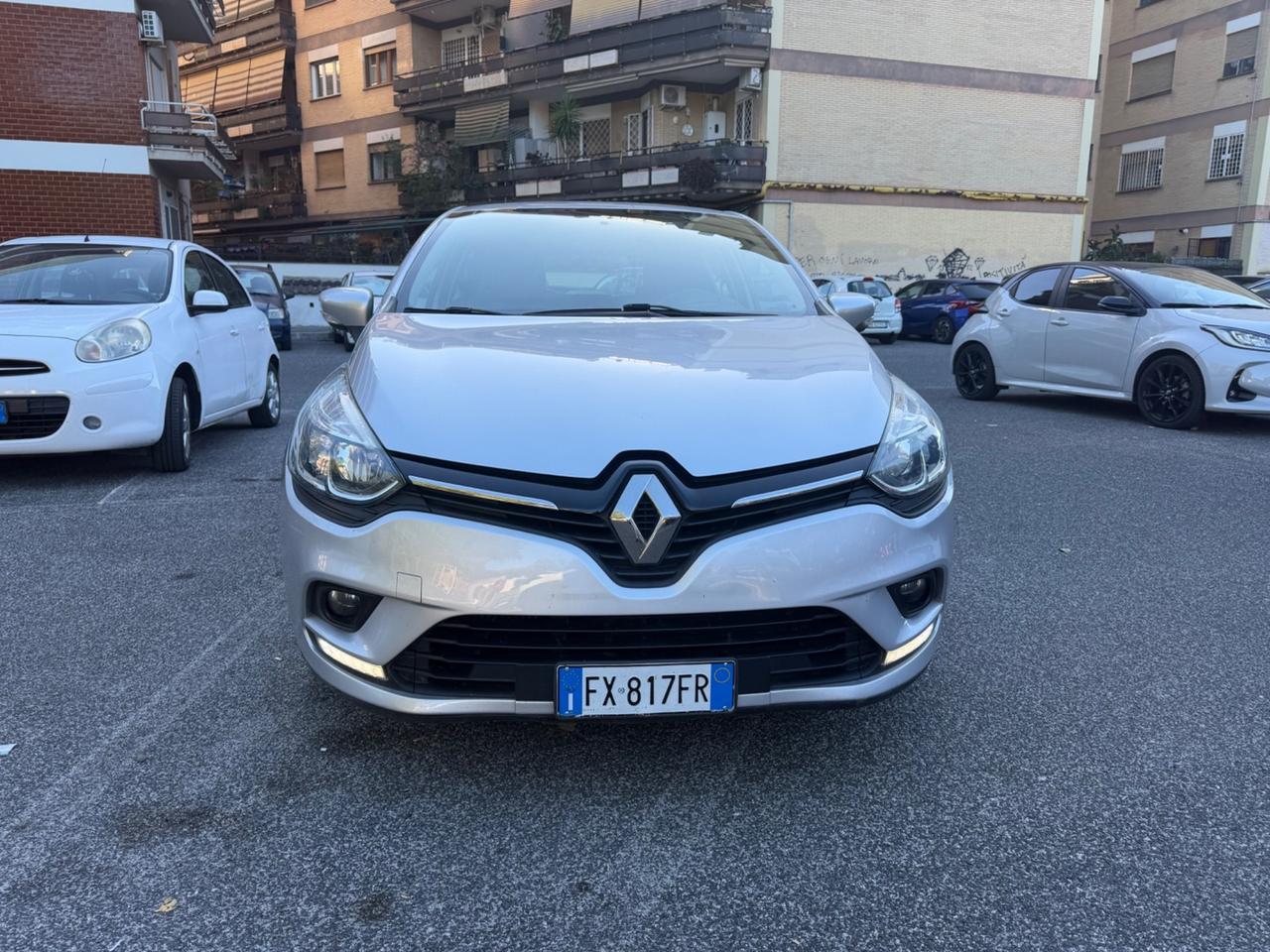 Renault Clio 1.5D 90CV 5P Busin. PASSAG. COMPRESO