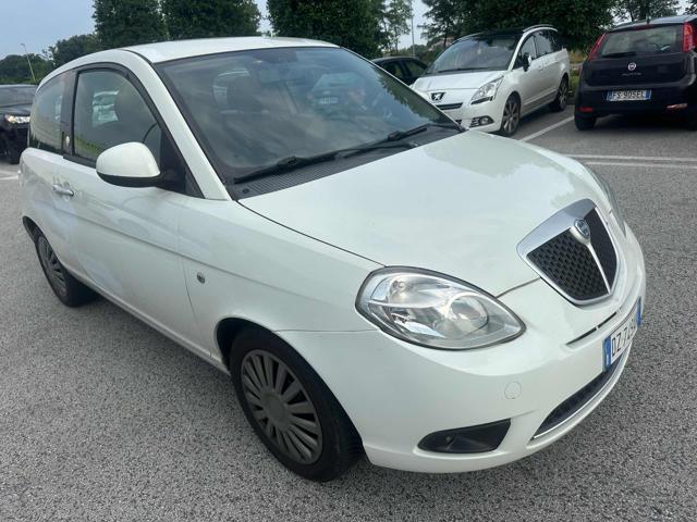 LANCIA Ypsilon Stupenda Bellissima 1.4 E-Collection Ecochic GPL