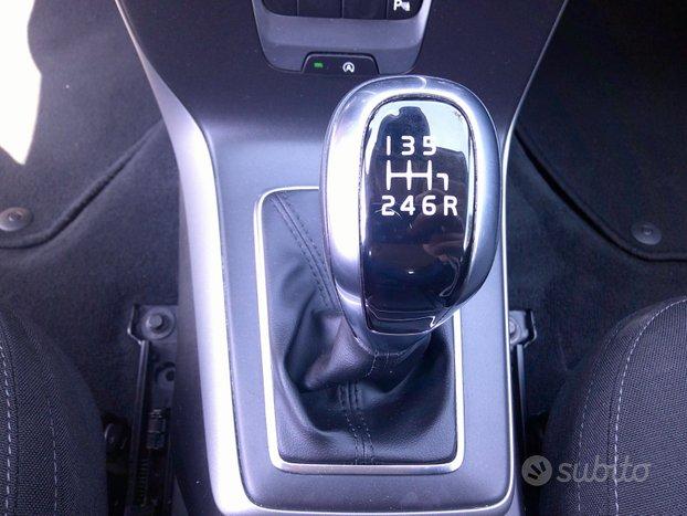 Volvo V40 Cross Country D2 120cv